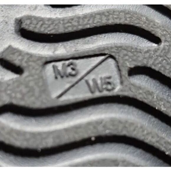 Native Shoes Disney's Mickey Mouse Black/White/Red Size 5 - Picture 5 of 6